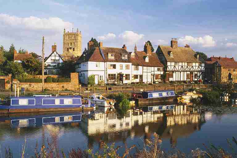 Tewkesbury Abby from the west side of the Avon